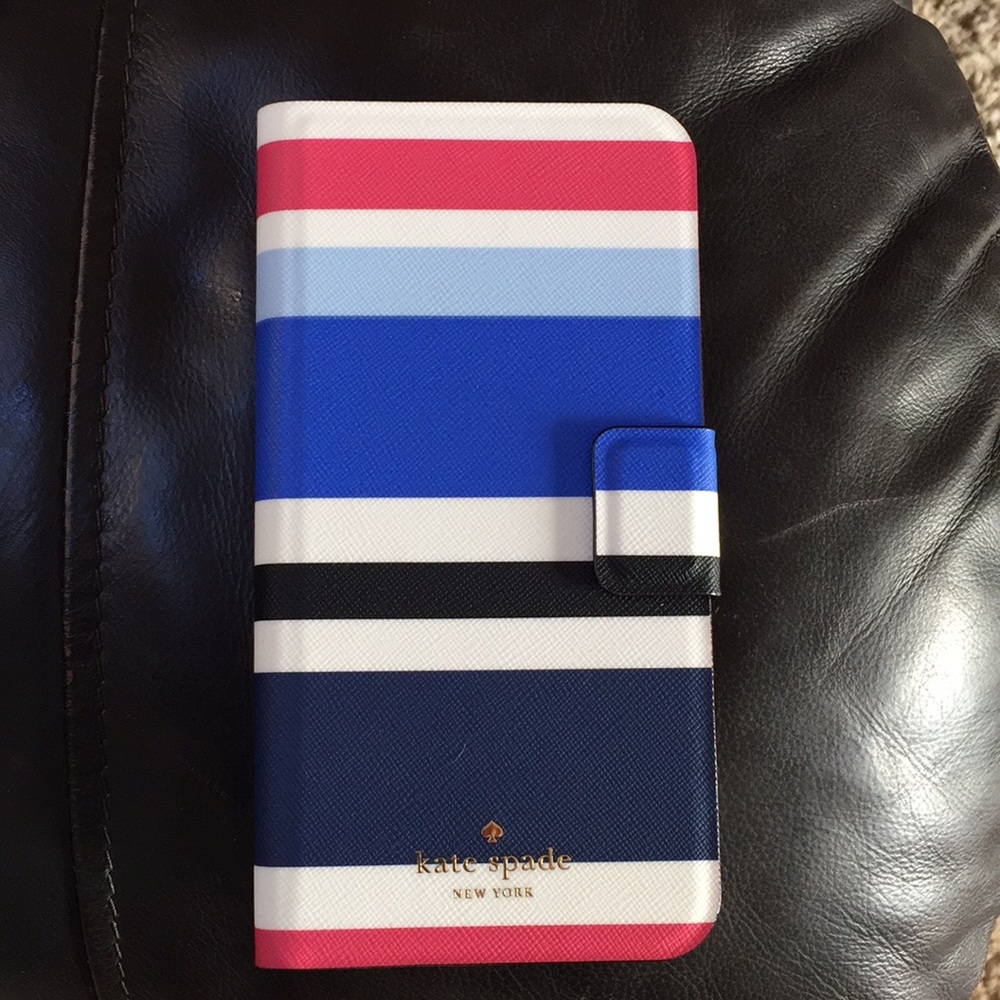 Kate Spade iPhone plus wallet case